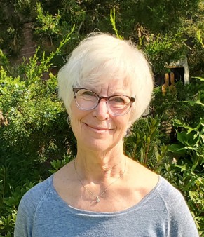 Karyn Bio Pic